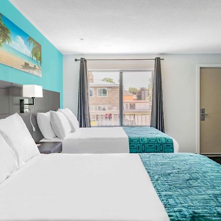 Howard Johnson By Wyndham Gananoque Dış mekan fotoğraf
